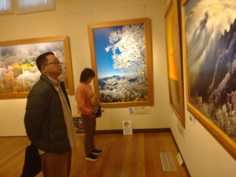 3月22日活動報告/「交流」秋本栄さん　石鎚山系手作り額写真展　訪問の画像